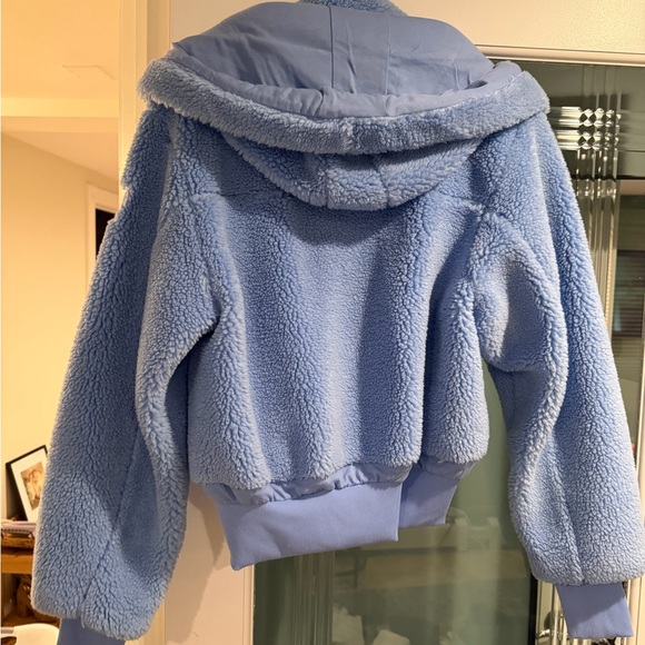 Alo - Baby Blue Sherpa Jacket - S - Picture 2 of 6